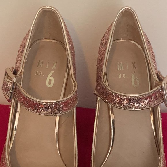 Nearly New (Only Worn Twice) Mix No. 6 Stunningly Beautiful Asuviel Glitter Pump - Picture 10 of 15